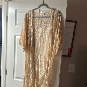 Elegant Beige Embroidered Kimono